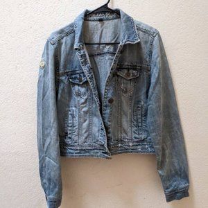 American Eagle woman's jeans jacket